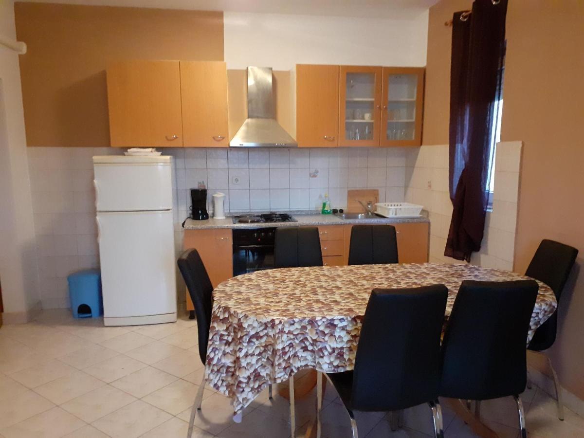 Apartments Rajka Lopar Εξωτερικό φωτογραφία